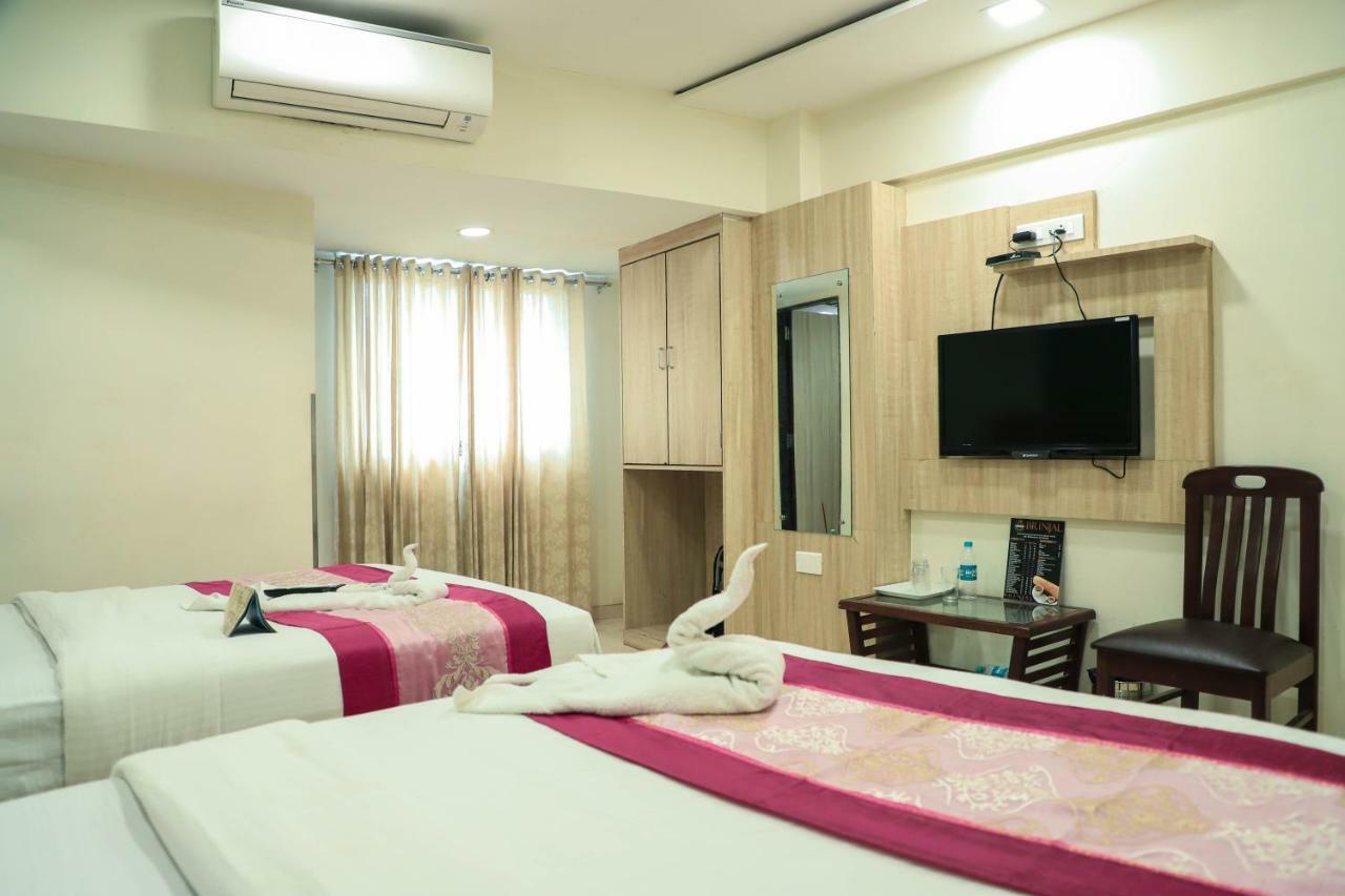 Hotel Plaza Executive - Near Bkc Bombay Extérieur photo