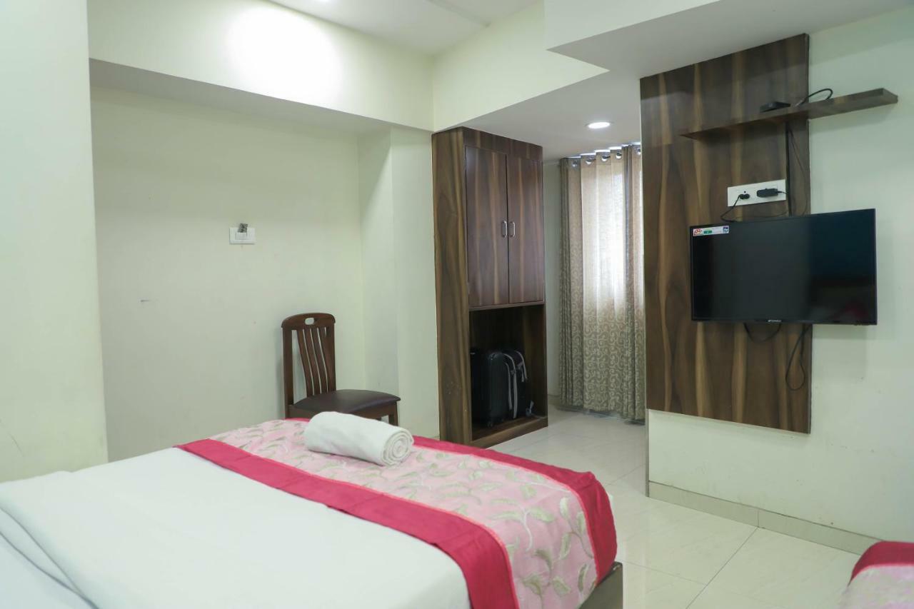 Hotel Plaza Executive - Near Bkc Bombay Extérieur photo